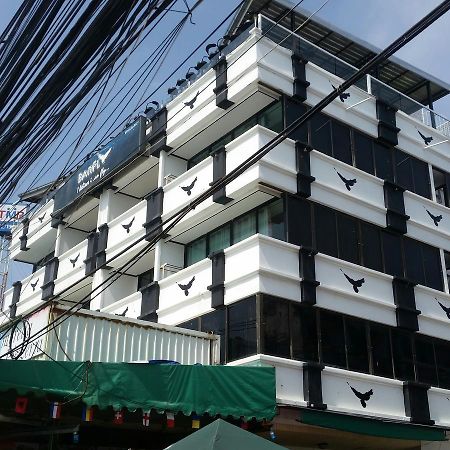 Barfly Pattaya Hotel Jomtien Beach Exterior photo